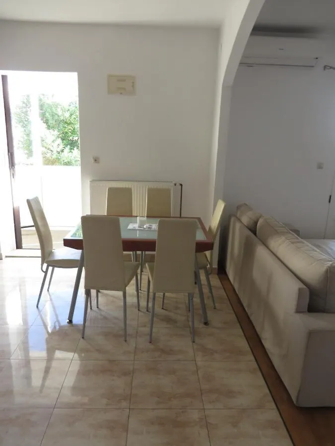 Apartments Tonka Pakoštane Chorwacja