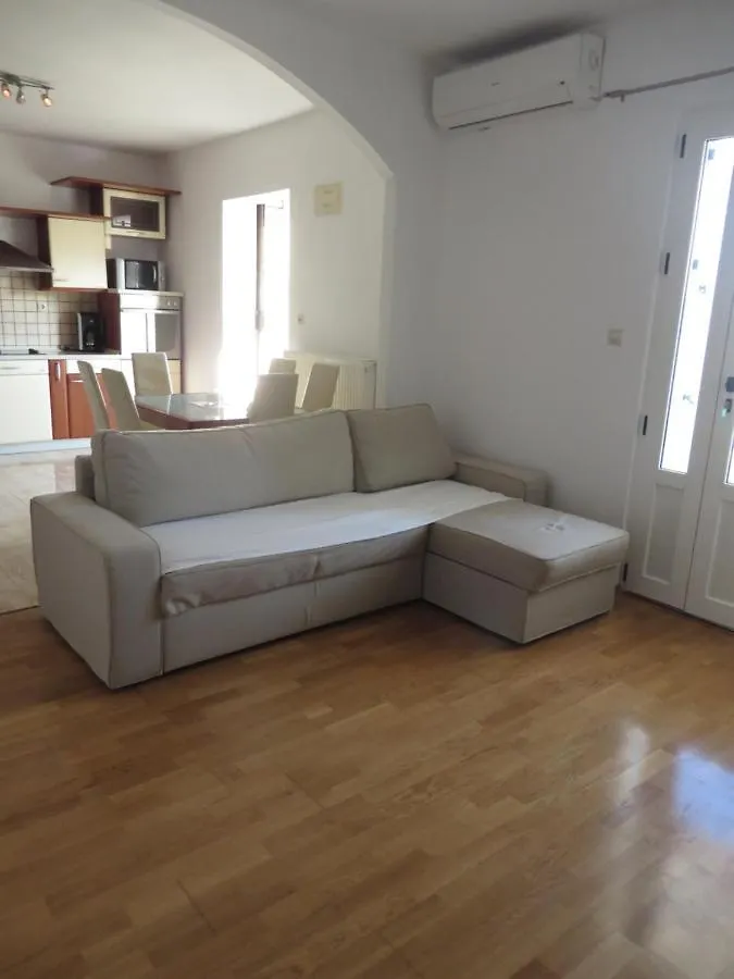Apartments Tonka Pakoštane 0*,  Kroatien
