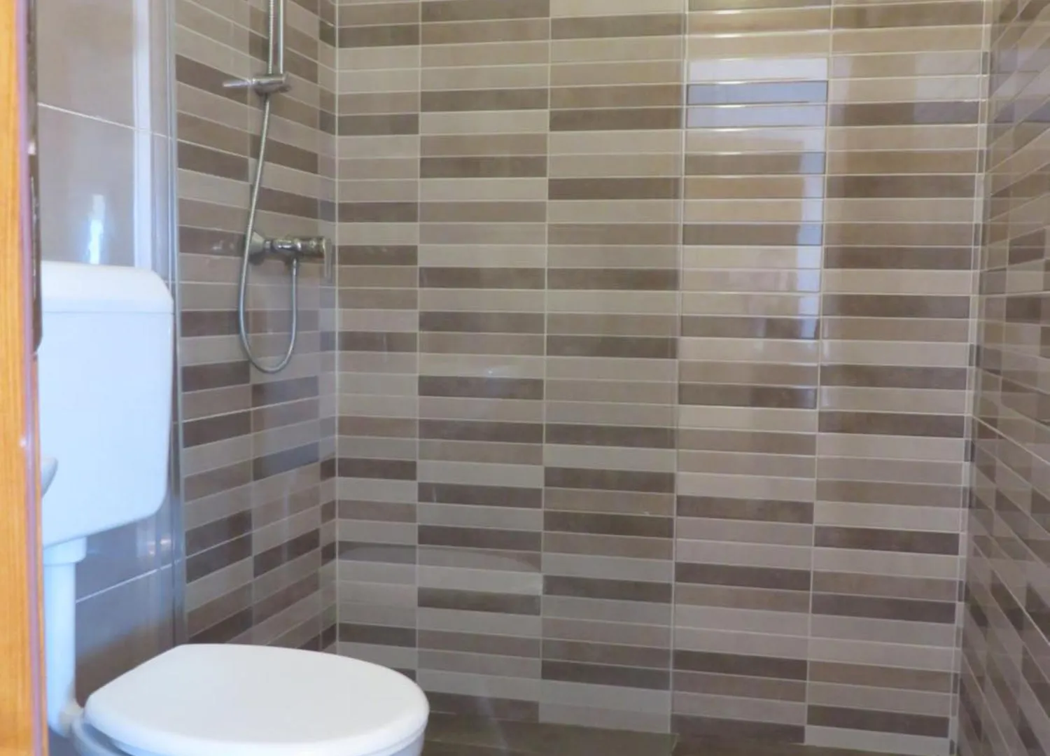 Apartments Tonka Pakoštane