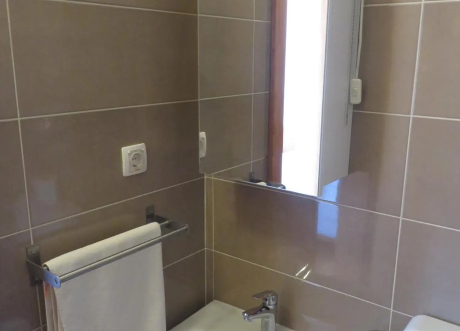 Apartments Tonka Pakoštane 0*,