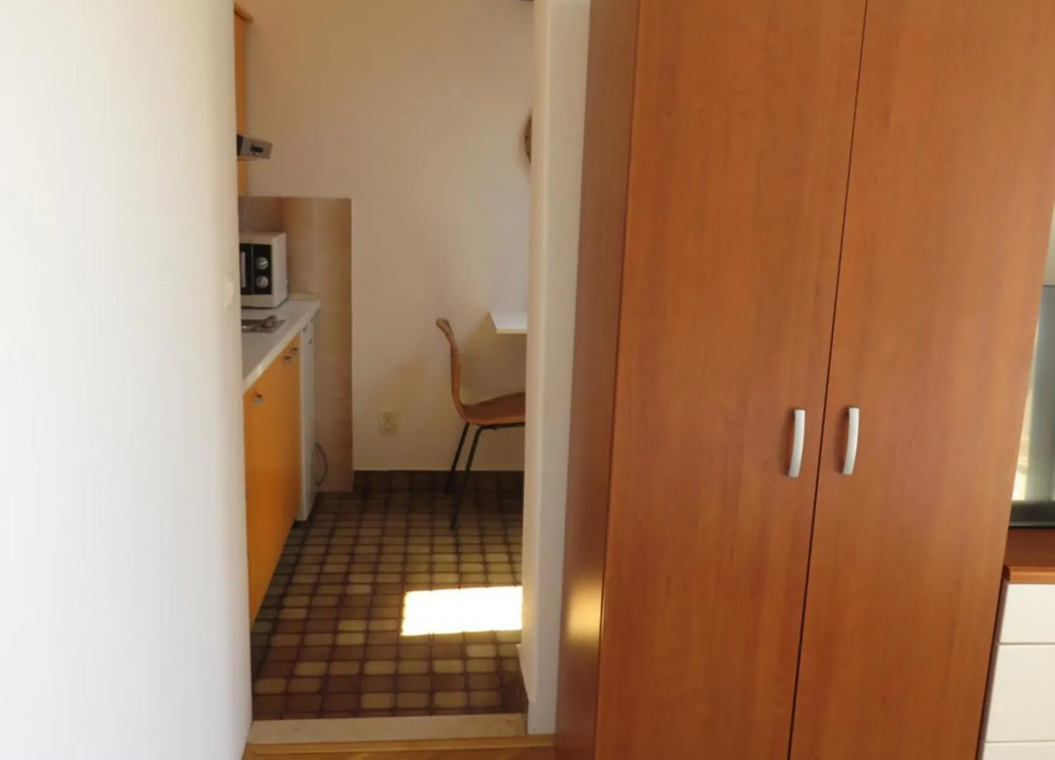 Apartments Tonka Pakoštane