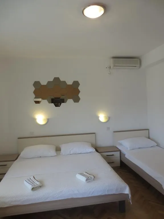 Apartments Tonka Pakoštane 0*,  Chorwacja