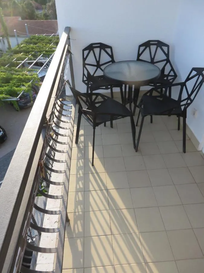 Apartments Tonka Pakostane Croatia